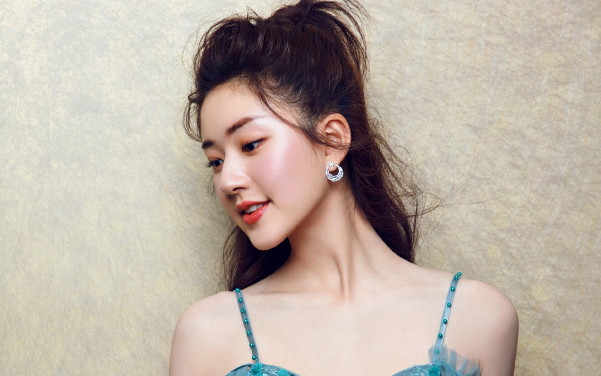 开云体育APP下载-“一带一路”背景下青少年足球国际合作项目不断深化，行业持续走高