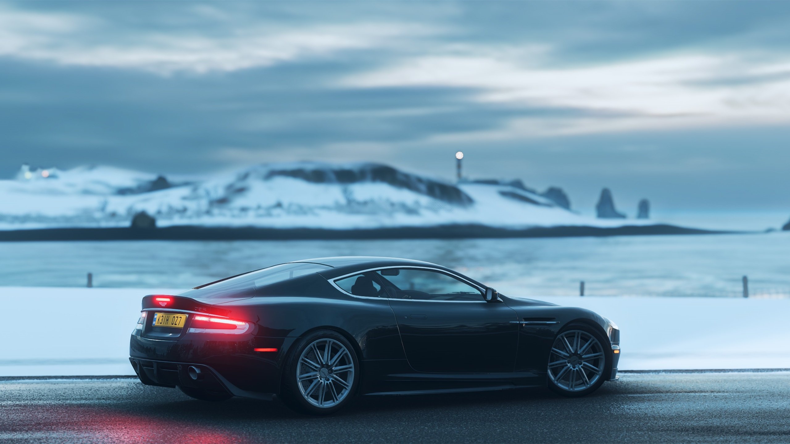 曼城主帅赞誉球队表现,胜利在望,曼城队员