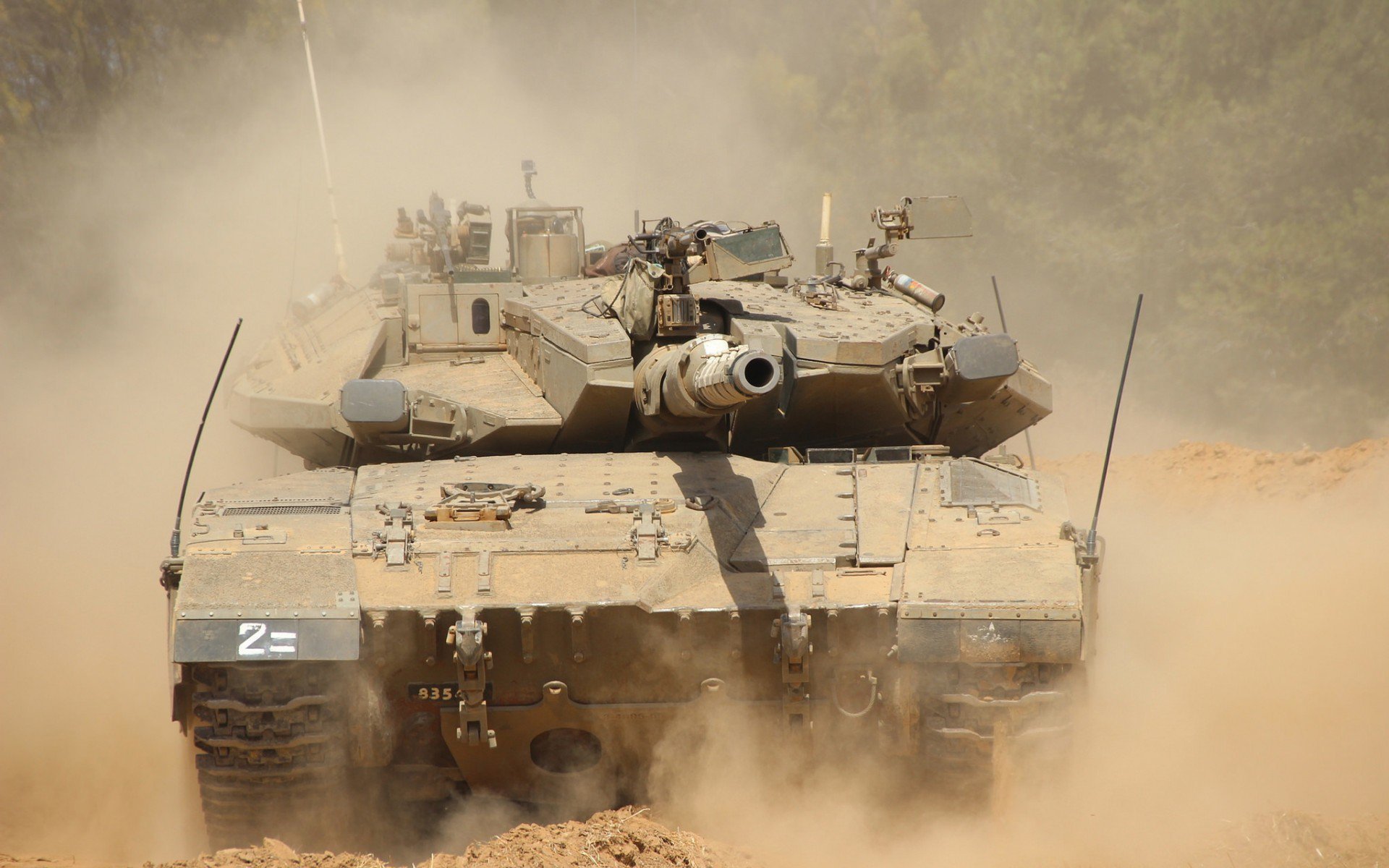 爵士球队进攻节奏更为流畅,爵士队的主场